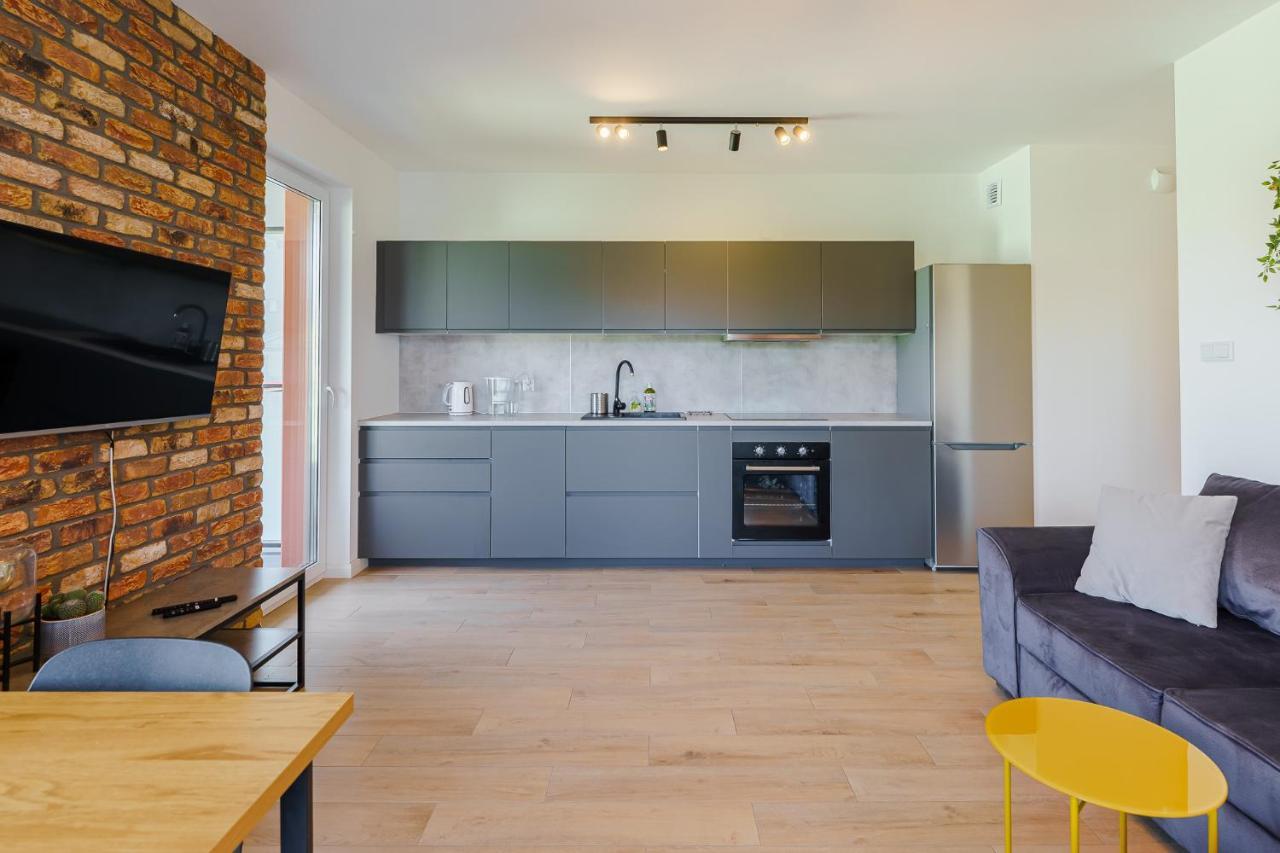 شقة Wyspa Solna Apartament Lux كولوبرزيغ المظهر الخارجي الصورة